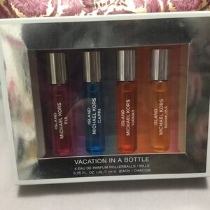 MK Michael Kors ISLAND Vacation Gift Set Brand New